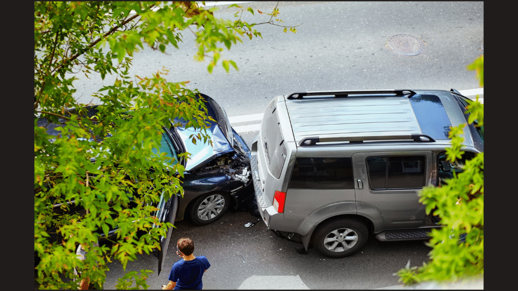 What Should You Know Before Hiring a Lawyer for Rollover Accident Injuries (Image Courtesy: halayalex on Magnific)